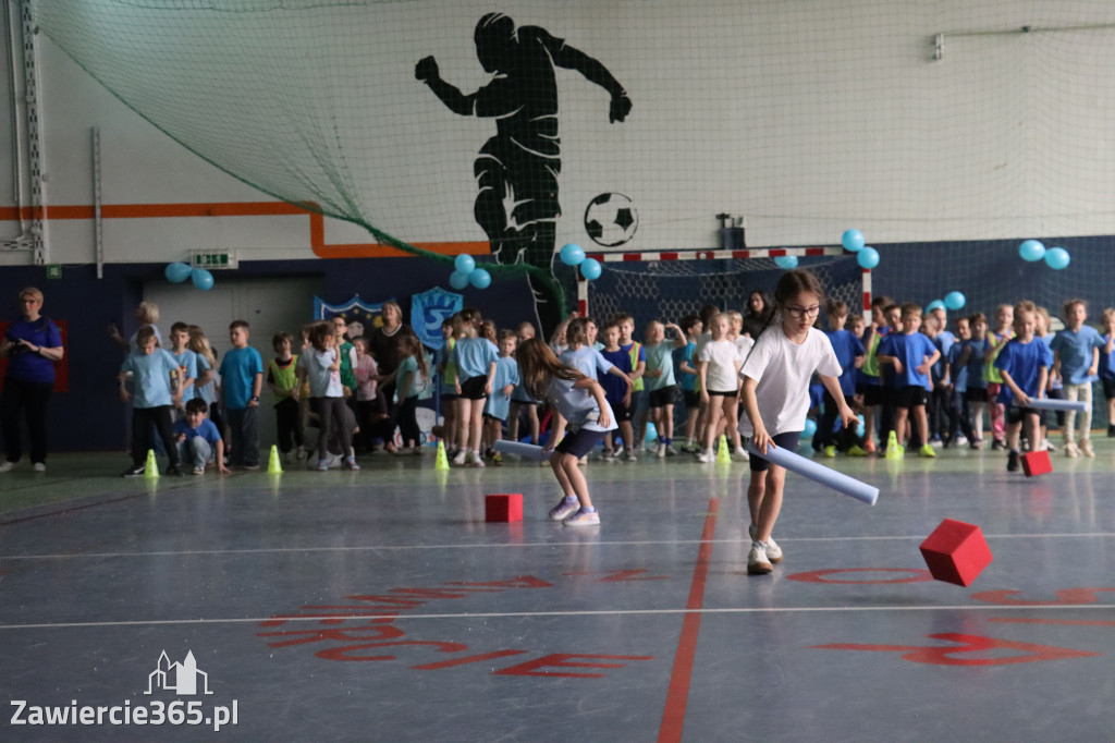 Fotorelacja I: Niebieskie Igrzyska zorganizowane przez SP4 w Zawierciu