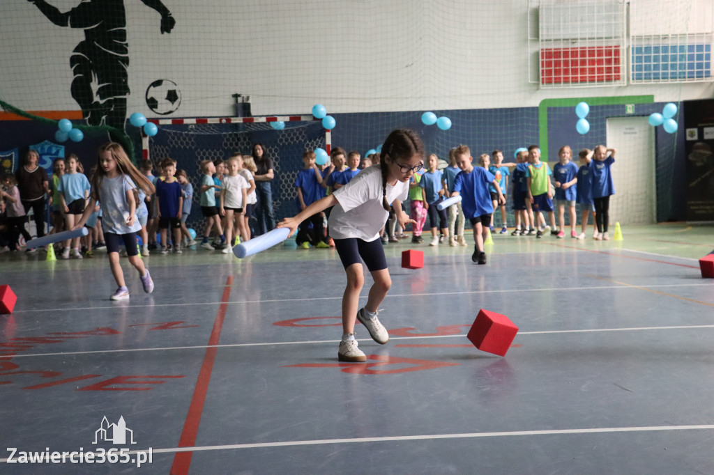Fotorelacja I: Niebieskie Igrzyska zorganizowane przez SP4 w Zawierciu