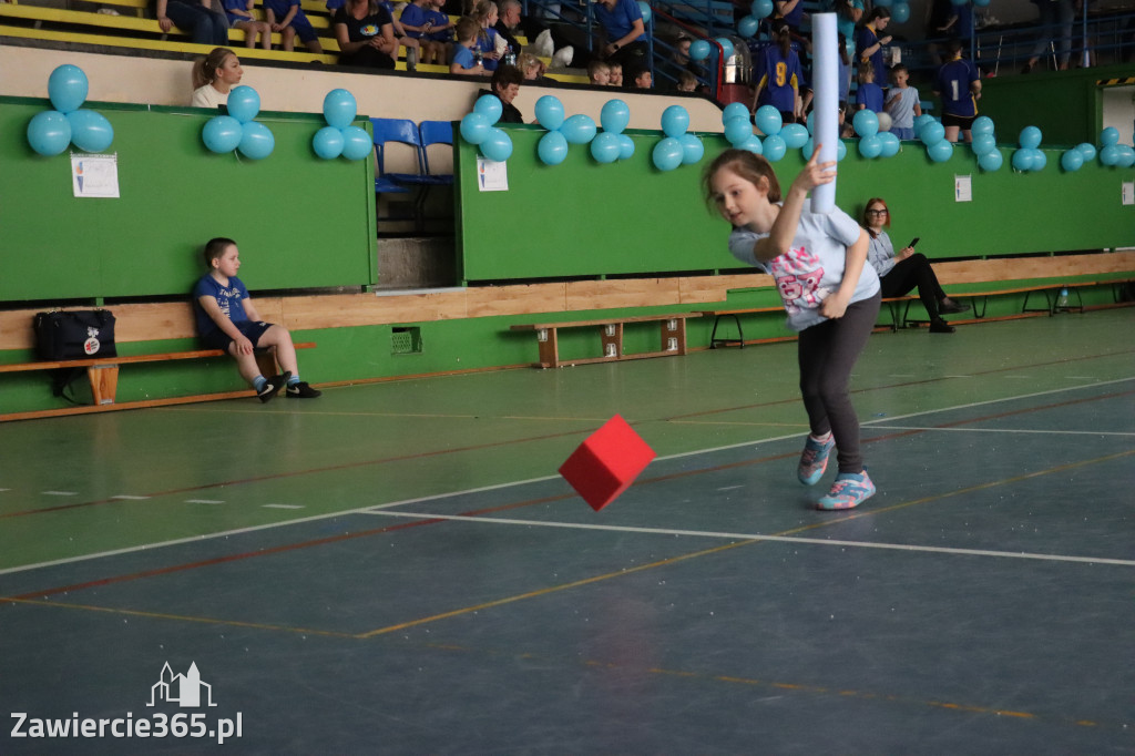 Fotorelacja I: Niebieskie Igrzyska zorganizowane przez SP4 w Zawierciu