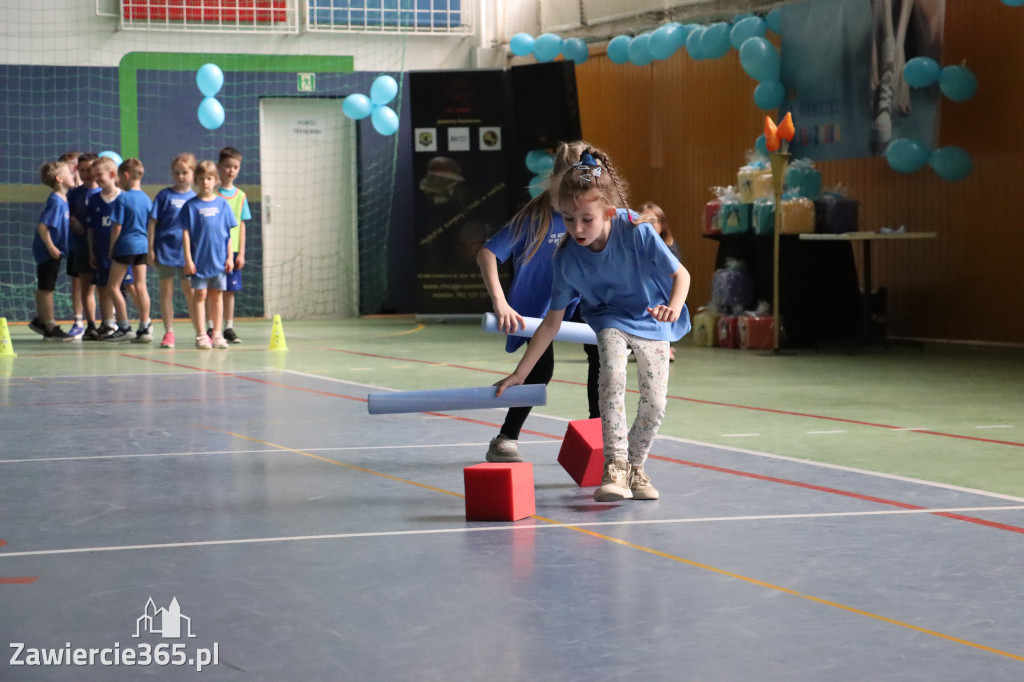 Fotorelacja I: Niebieskie Igrzyska zorganizowane przez SP4 w Zawierciu