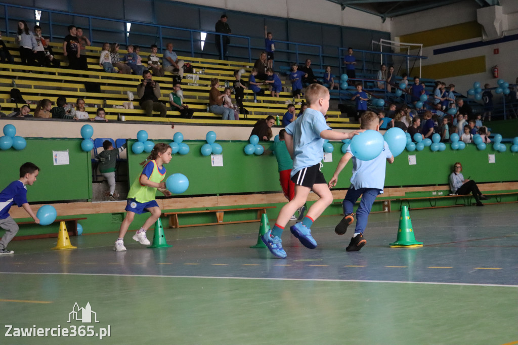 Fotorelacja II: Niebieskie Igrzyska zorganizowane przez SP4 w Zawierciu