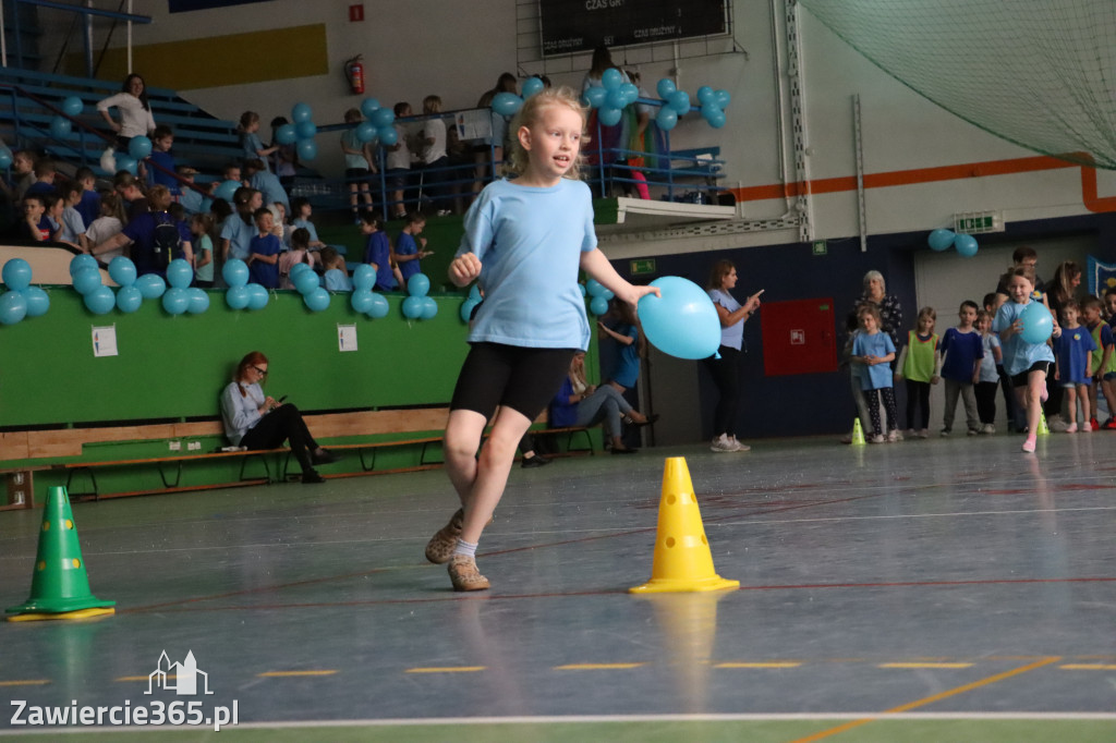 Fotorelacja II: Niebieskie Igrzyska zorganizowane przez SP4 w Zawierciu