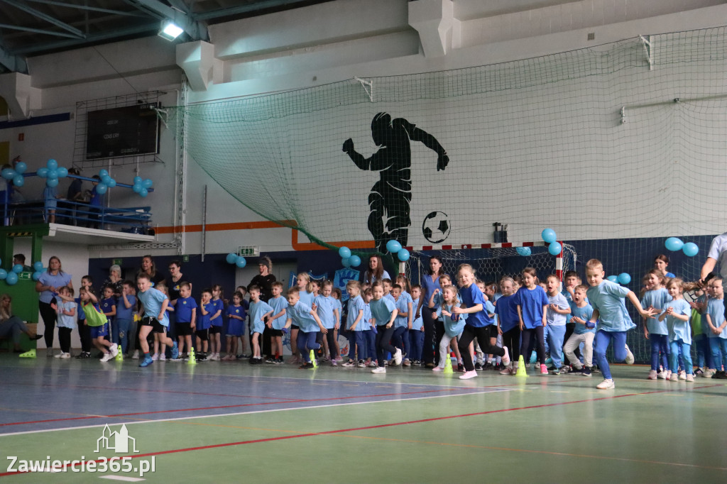 Fotorelacja II: Niebieskie Igrzyska zorganizowane przez SP4 w Zawierciu