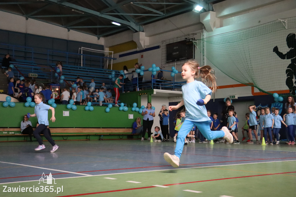 Fotorelacja II: Niebieskie Igrzyska zorganizowane przez SP4 w Zawierciu