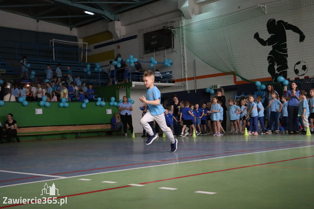 Fotorelacja II: Niebieskie Igrzyska zorganizowane przez SP4 w Zawierciu