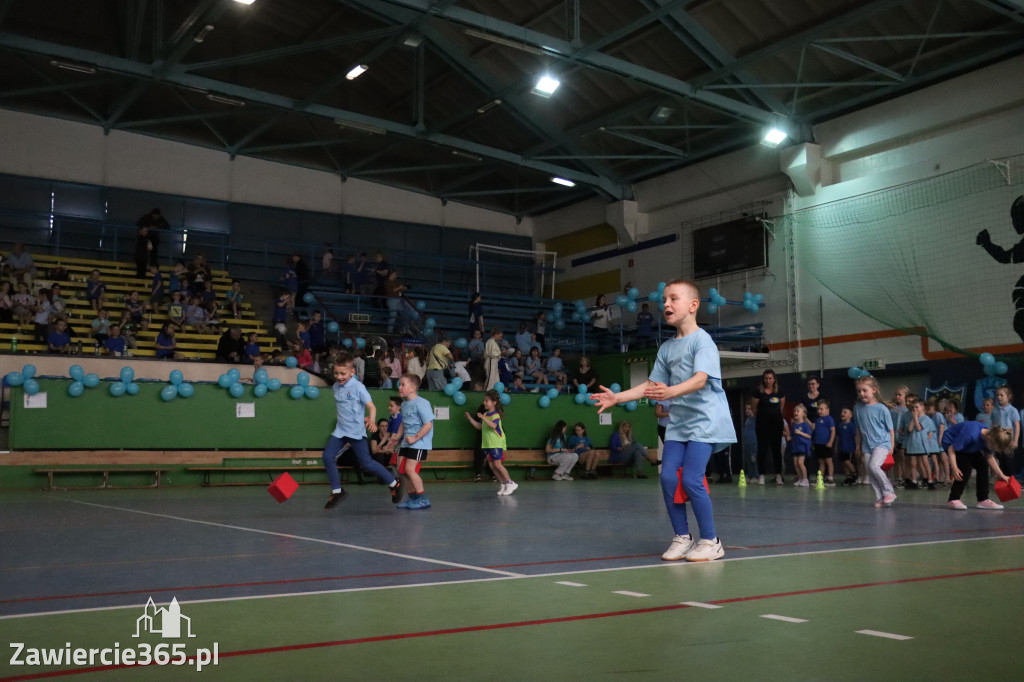 Fotorelacja II: Niebieskie Igrzyska zorganizowane przez SP4 w Zawierciu