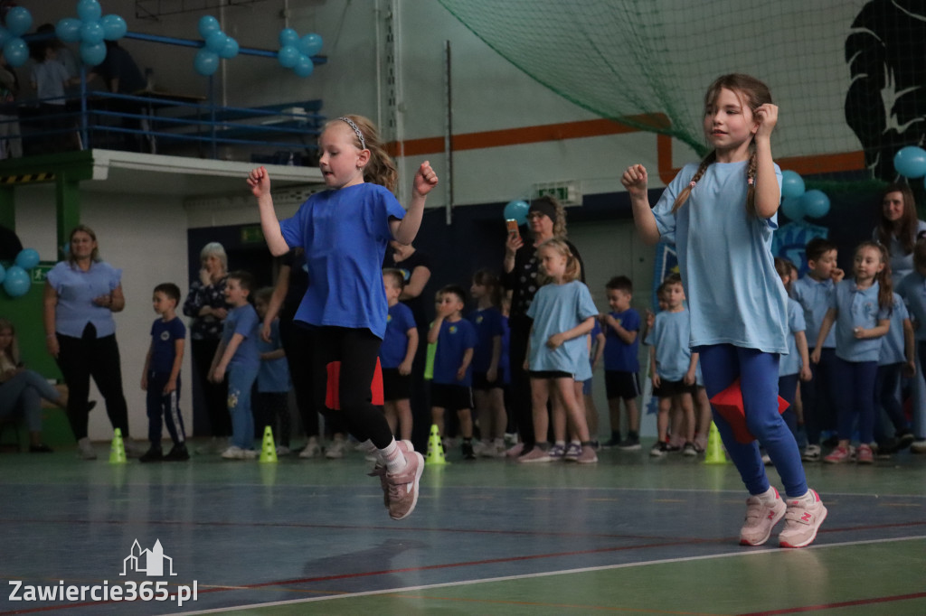 Fotorelacja II: Niebieskie Igrzyska zorganizowane przez SP4 w Zawierciu