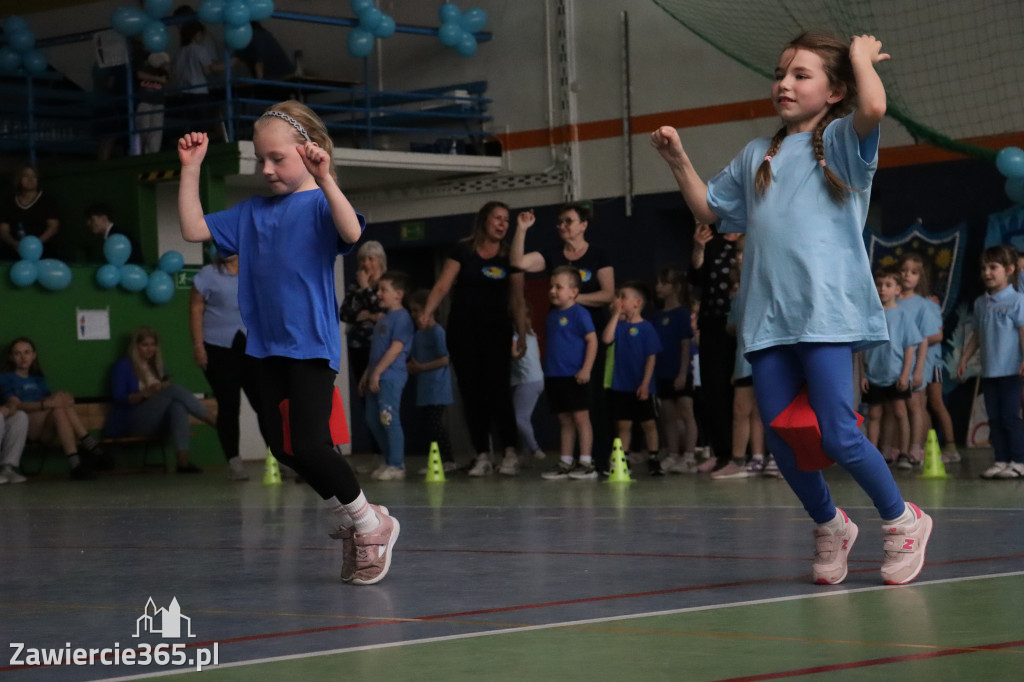 Fotorelacja II: Niebieskie Igrzyska zorganizowane przez SP4 w Zawierciu