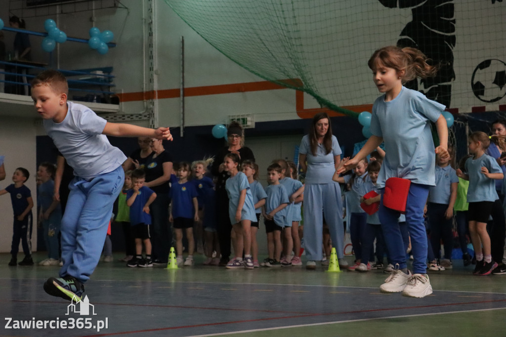 Fotorelacja II: Niebieskie Igrzyska zorganizowane przez SP4 w Zawierciu