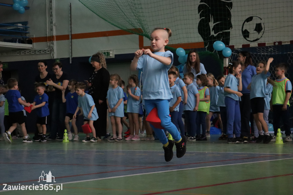 Fotorelacja II: Niebieskie Igrzyska zorganizowane przez SP4 w Zawierciu