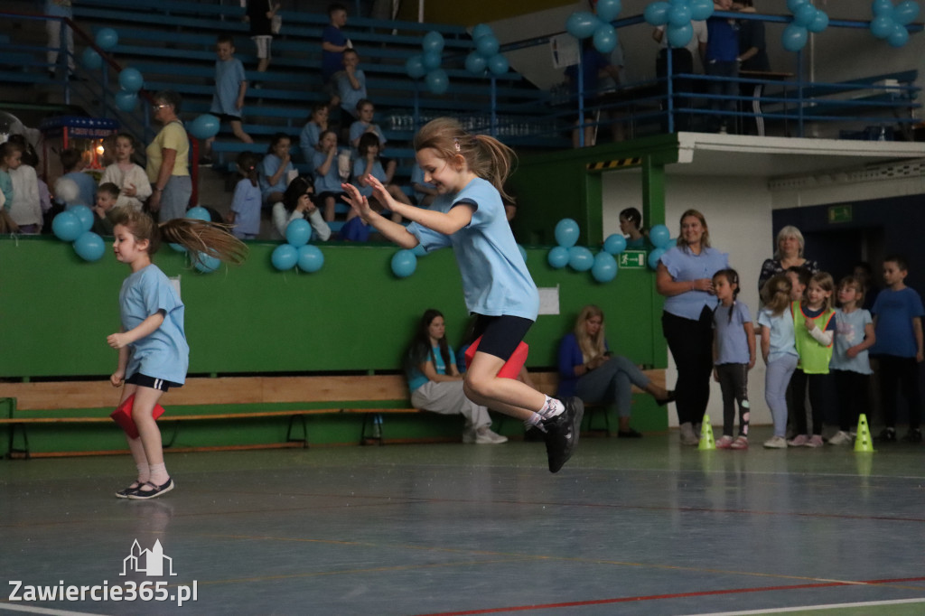 Fotorelacja II: Niebieskie Igrzyska zorganizowane przez SP4 w Zawierciu