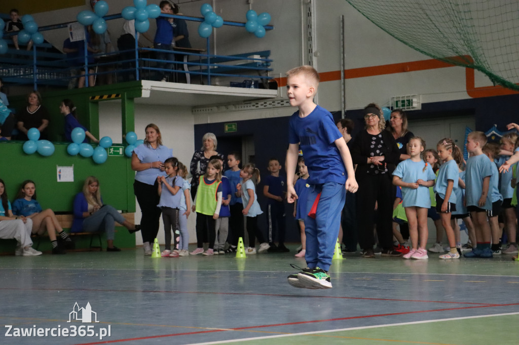 Fotorelacja II: Niebieskie Igrzyska zorganizowane przez SP4 w Zawierciu