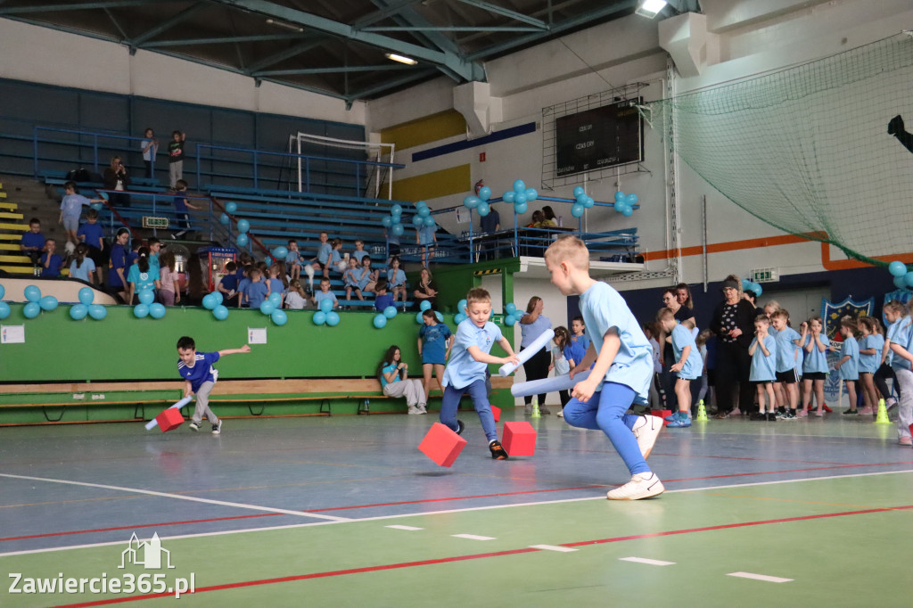 Fotorelacja II: Niebieskie Igrzyska zorganizowane przez SP4 w Zawierciu