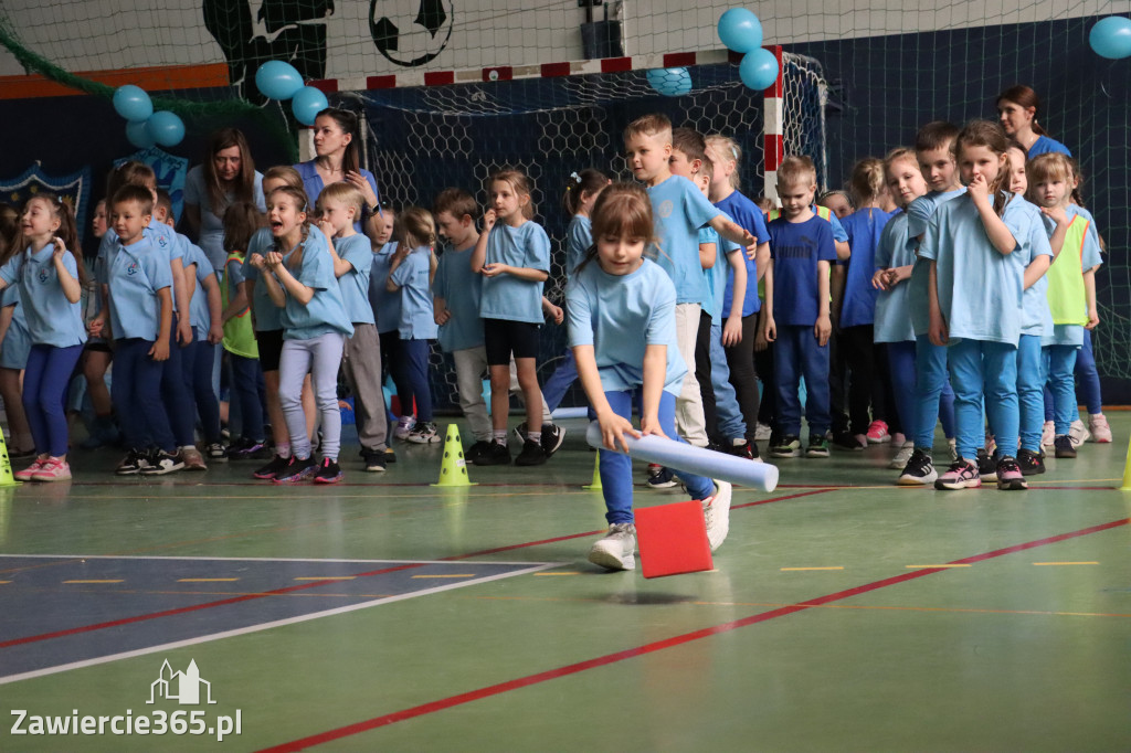 Fotorelacja II: Niebieskie Igrzyska zorganizowane przez SP4 w Zawierciu