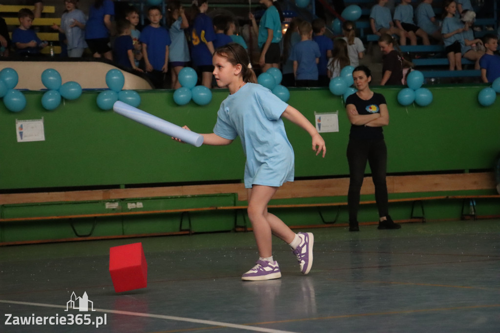Fotorelacja II: Niebieskie Igrzyska zorganizowane przez SP4 w Zawierciu