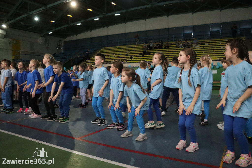 Fotorelacja II: Niebieskie Igrzyska zorganizowane przez SP4 w Zawierciu