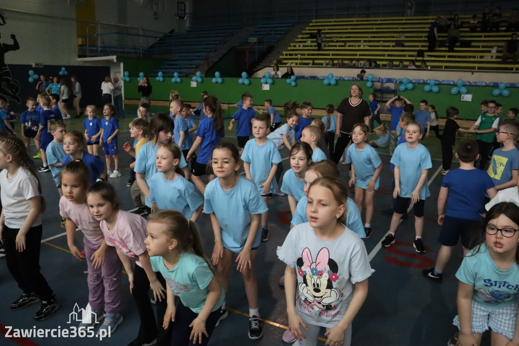 Fotorelacja II: Niebieskie Igrzyska zorganizowane przez SP4 w Zawierciu