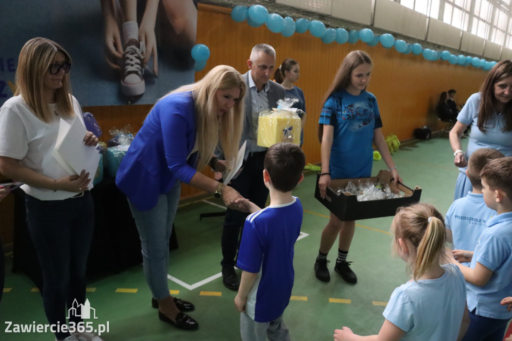 Fotorelacja II: Niebieskie Igrzyska zorganizowane przez SP4 w Zawierciu