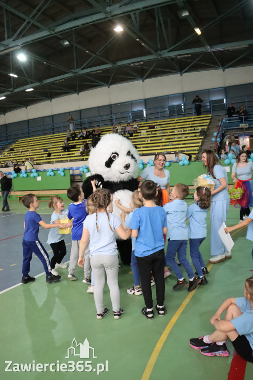 Fotorelacja II: Niebieskie Igrzyska zorganizowane przez SP4 w Zawierciu