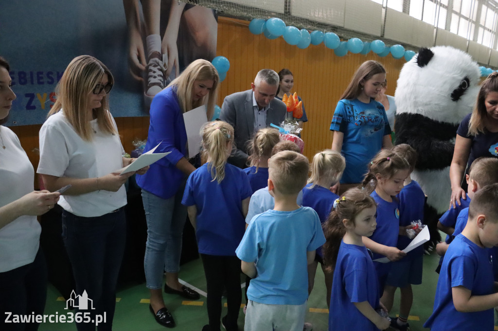 Fotorelacja II: Niebieskie Igrzyska zorganizowane przez SP4 w Zawierciu