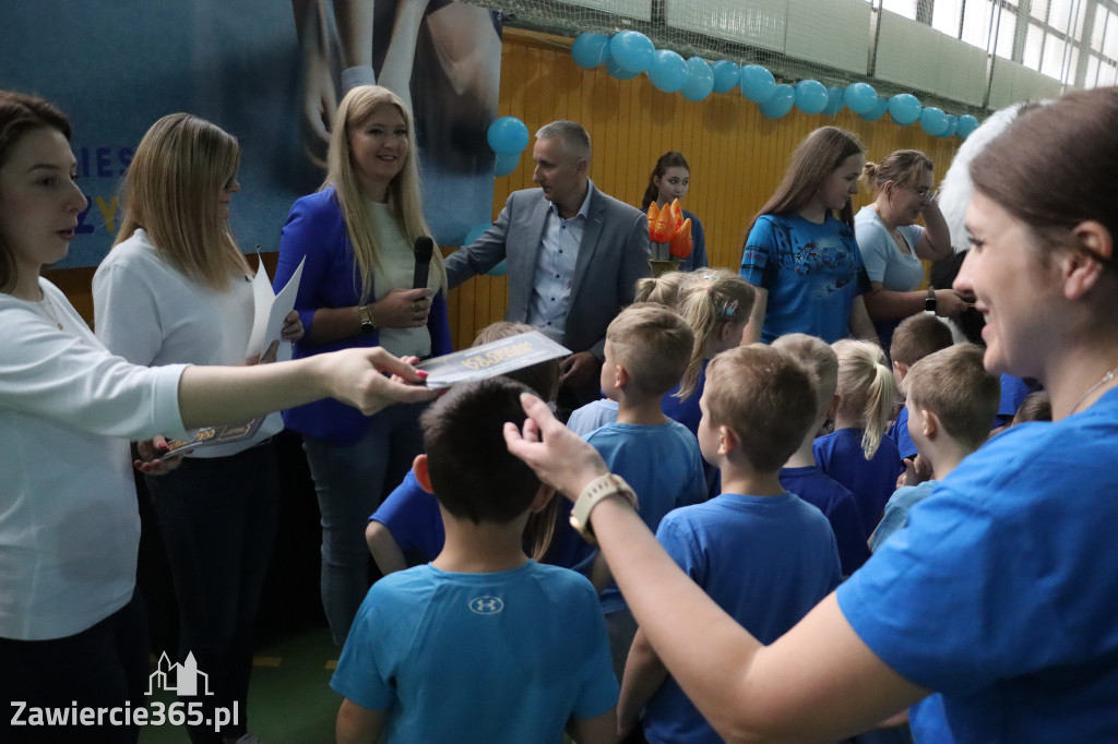 Fotorelacja II: Niebieskie Igrzyska zorganizowane przez SP4 w Zawierciu