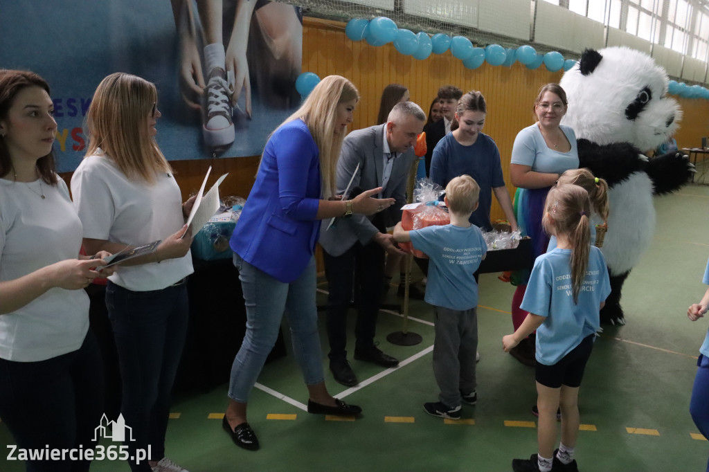 Fotorelacja II: Niebieskie Igrzyska zorganizowane przez SP4 w Zawierciu