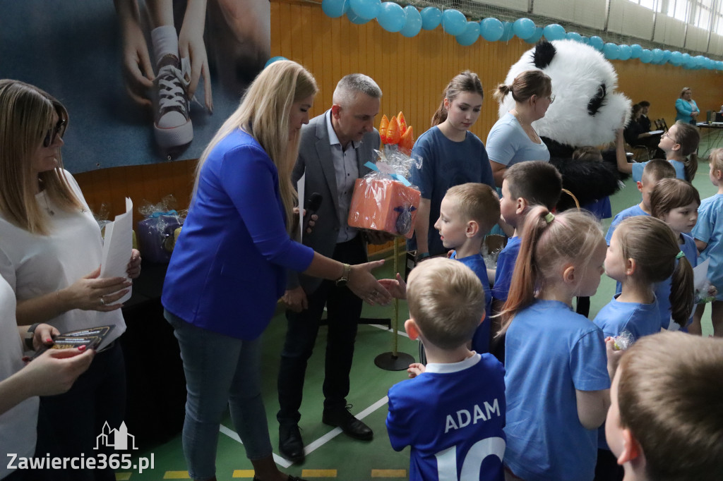 Fotorelacja II: Niebieskie Igrzyska zorganizowane przez SP4 w Zawierciu