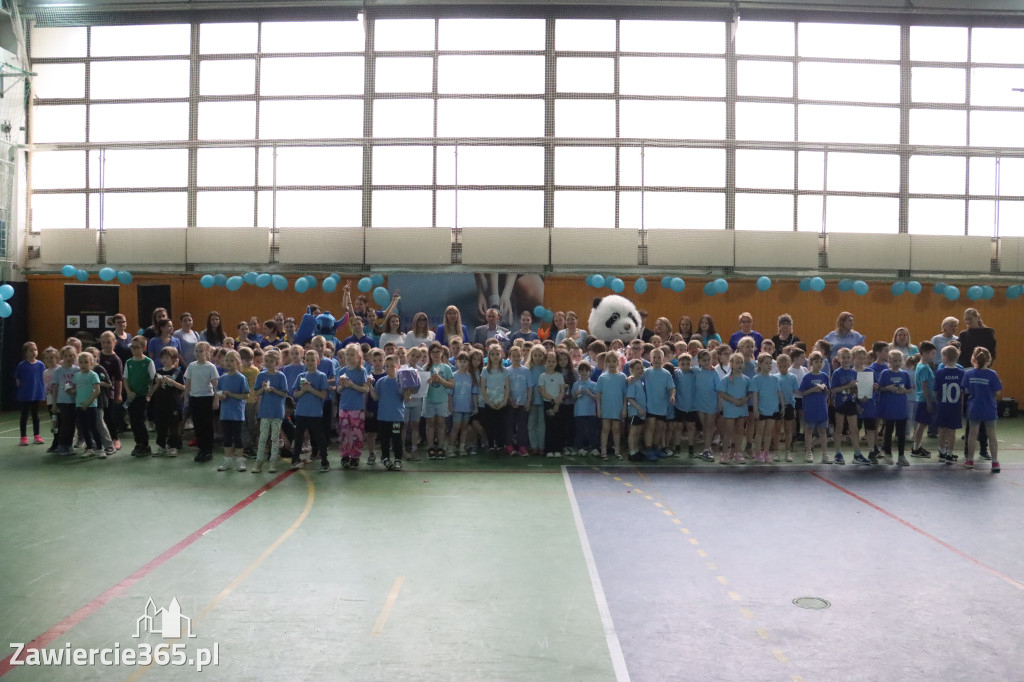 Fotorelacja II: Niebieskie Igrzyska zorganizowane przez SP4 w Zawierciu