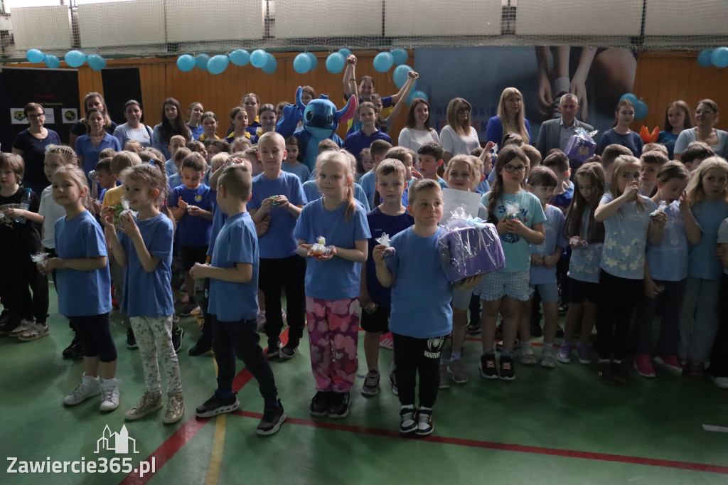 Fotorelacja II: Niebieskie Igrzyska zorganizowane przez SP4 w Zawierciu