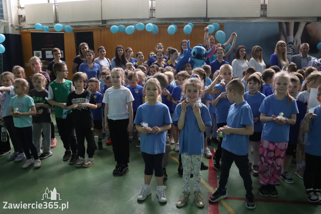 Fotorelacja II: Niebieskie Igrzyska zorganizowane przez SP4 w Zawierciu