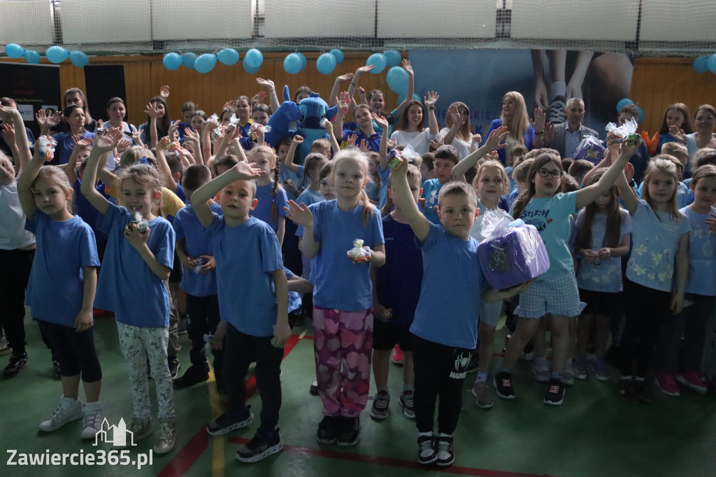 Fotorelacja II: Niebieskie Igrzyska zorganizowane przez SP4 w Zawierciu