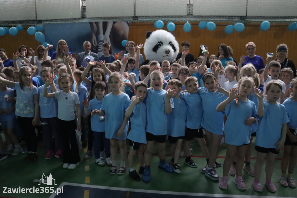 Fotorelacja II: Niebieskie Igrzyska zorganizowane przez SP4 w Zawierciu