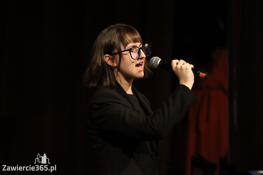 Fotorelacja I: Zakończenie roku szkolnego klas maturalnych I LO w Zawierciu