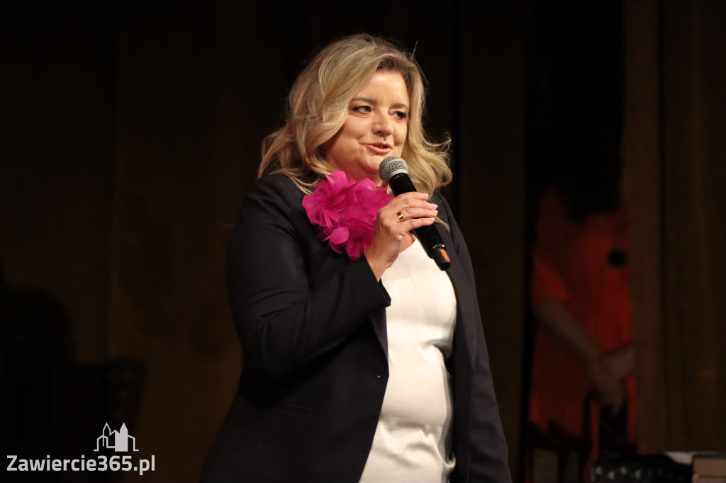 Fotorelacja I: Zakończenie roku szkolnego klas maturalnych I LO w Zawierciu