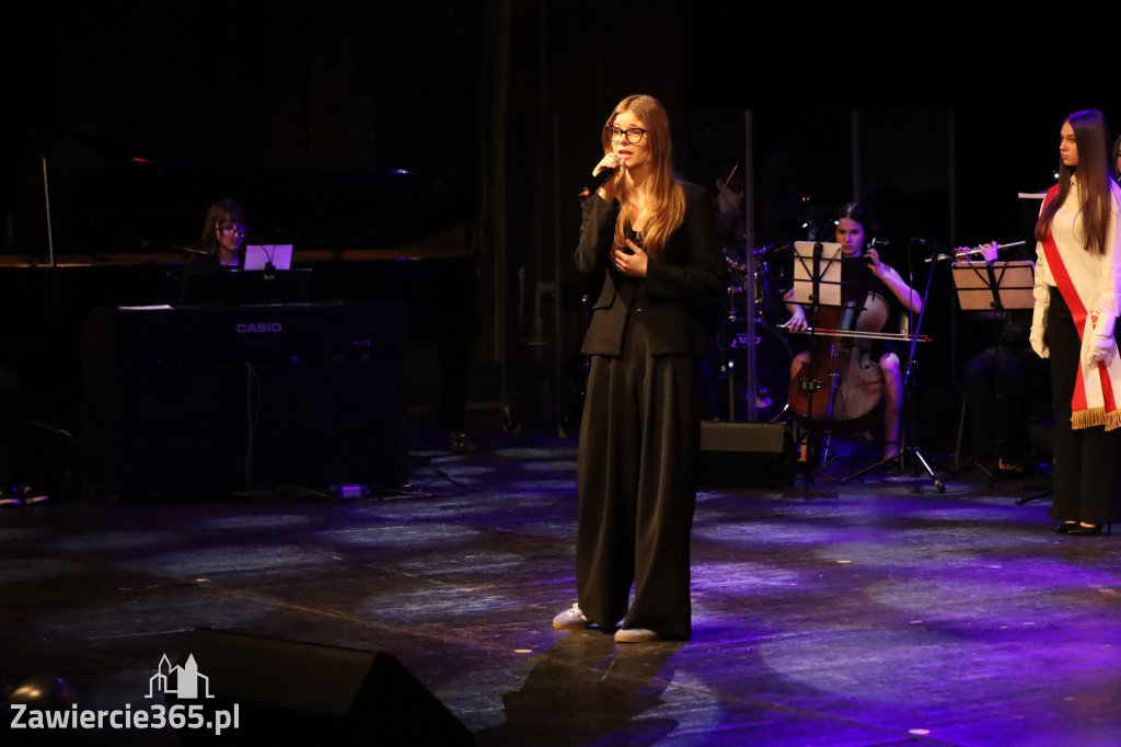 Fotorelacja I: Zakończenie roku szkolnego klas maturalnych I LO w Zawierciu