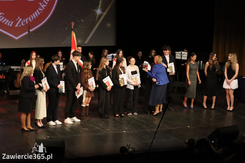 Fotorelacja I: Zakończenie roku szkolnego klas maturalnych I LO w Zawierciu