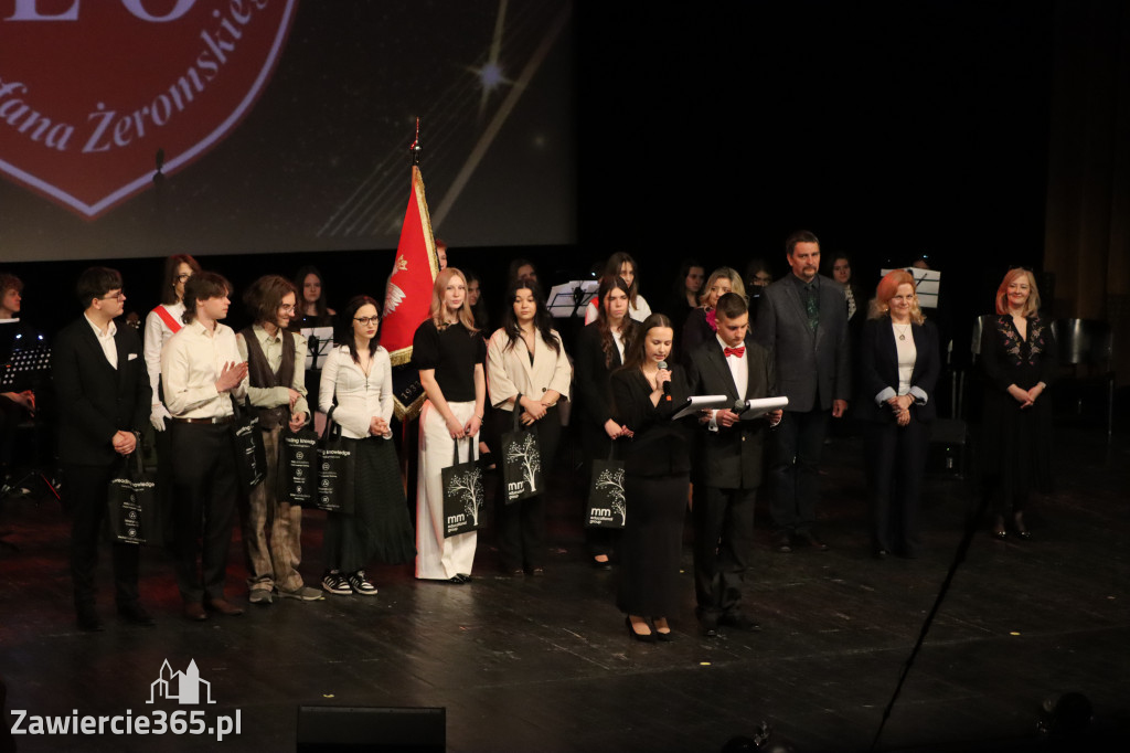 Fotorelacja I: Zakończenie roku szkolnego klas maturalnych I LO w Zawierciu