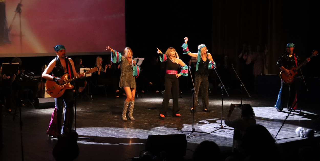 Fotorelacja II: Zakończenie roku szkolnego klas maturalnych I LO w Zawierciu