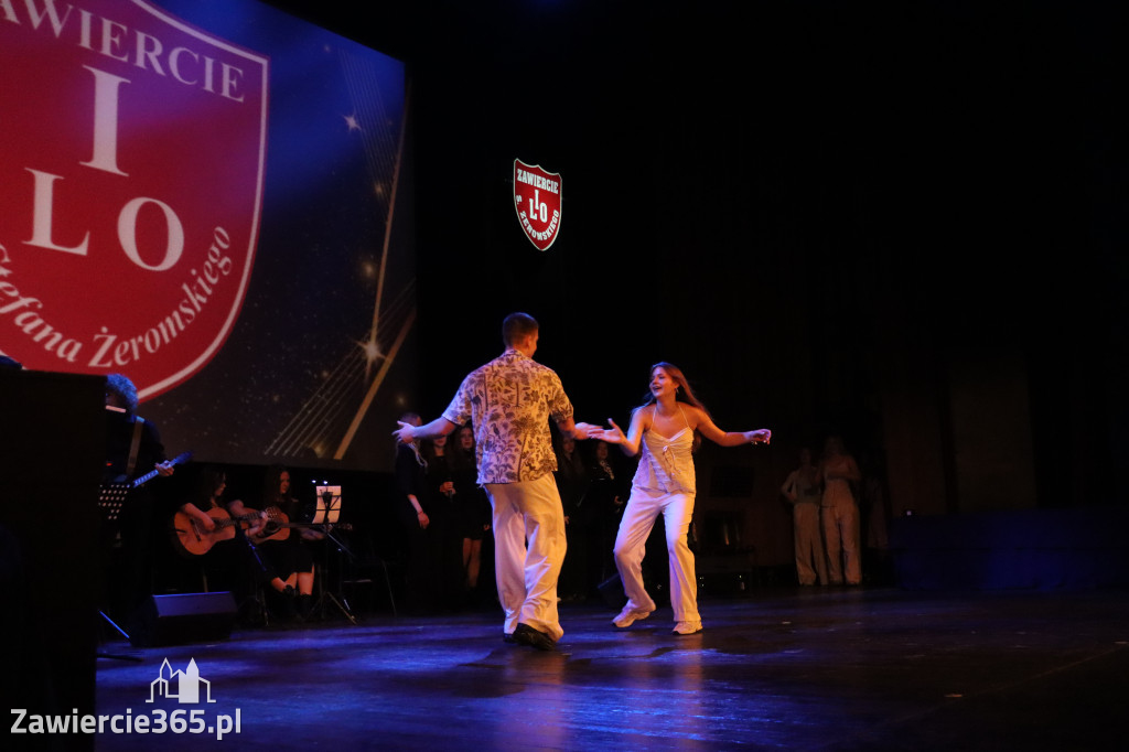 Fotorelacja II: Zakończenie roku szkolnego klas maturalnych I LO w Zawierciu