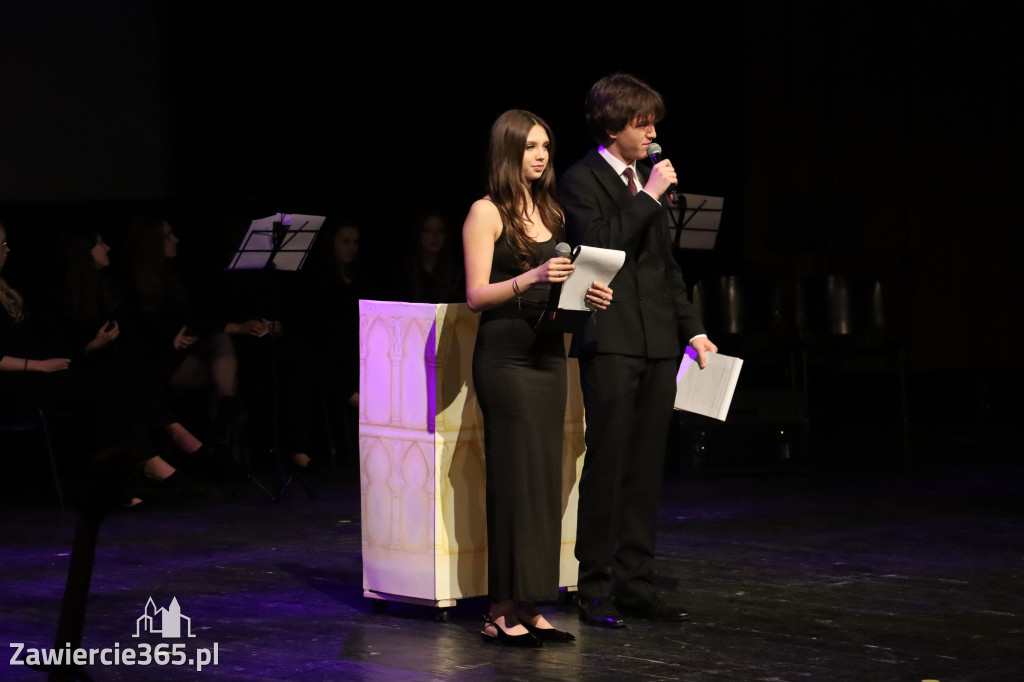 Fotorelacja II: Zakończenie roku szkolnego klas maturalnych I LO w Zawierciu