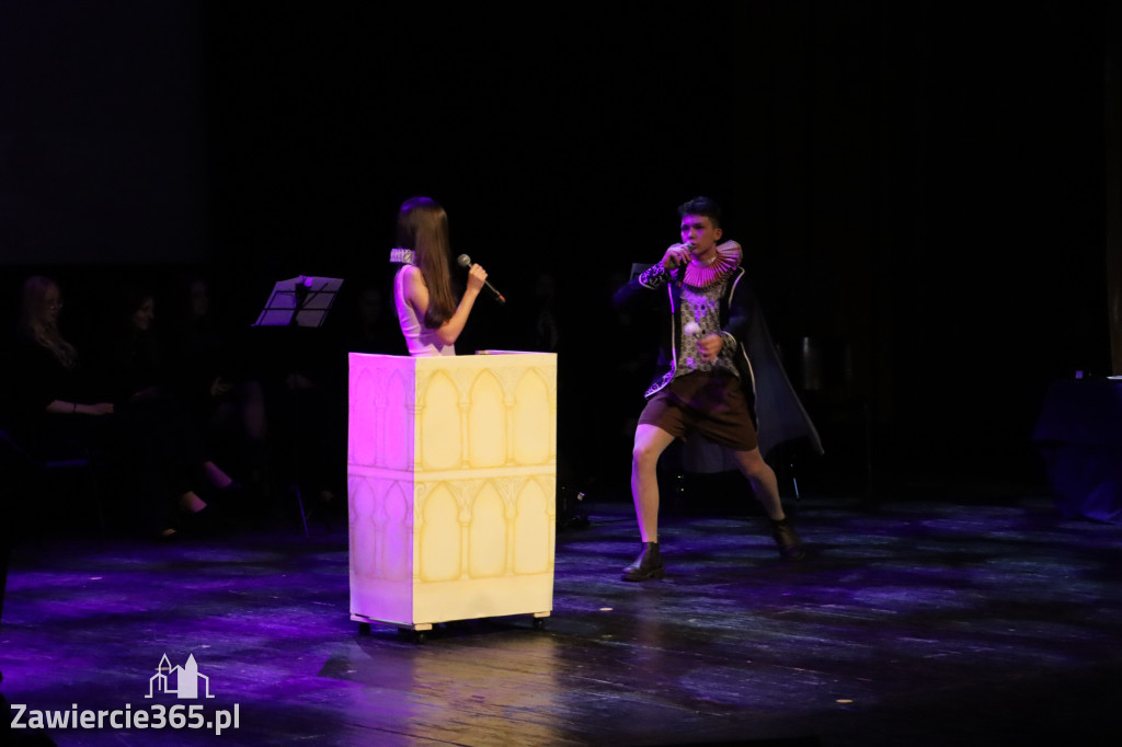 Fotorelacja II: Zakończenie roku szkolnego klas maturalnych I LO w Zawierciu