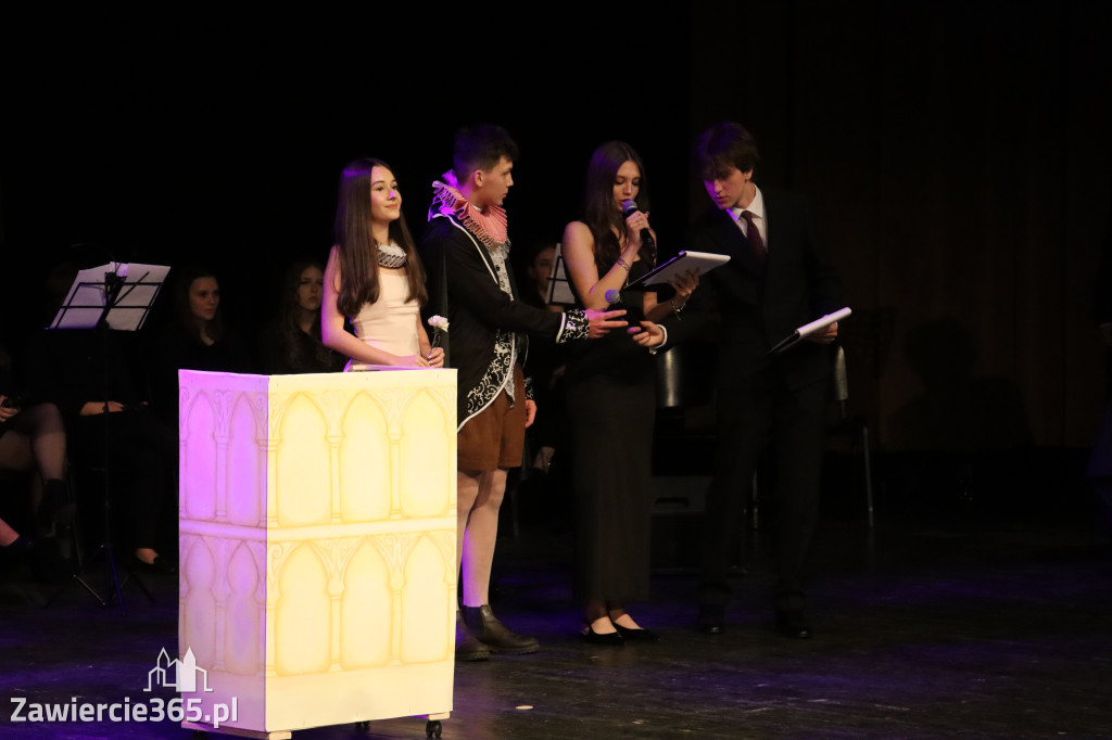 Fotorelacja II: Zakończenie roku szkolnego klas maturalnych I LO w Zawierciu