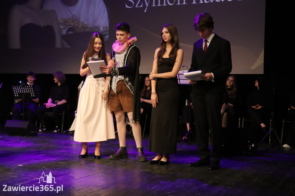 Fotorelacja II: Zakończenie roku szkolnego klas maturalnych I LO w Zawierciu