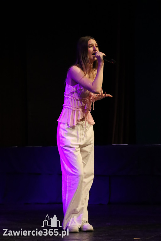 Fotorelacja II: Zakończenie roku szkolnego klas maturalnych I LO w Zawierciu