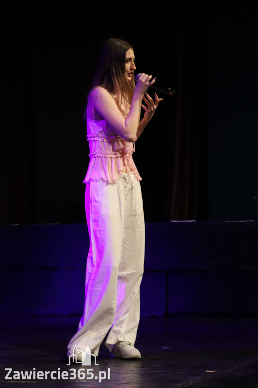 Fotorelacja II: Zakończenie roku szkolnego klas maturalnych I LO w Zawierciu