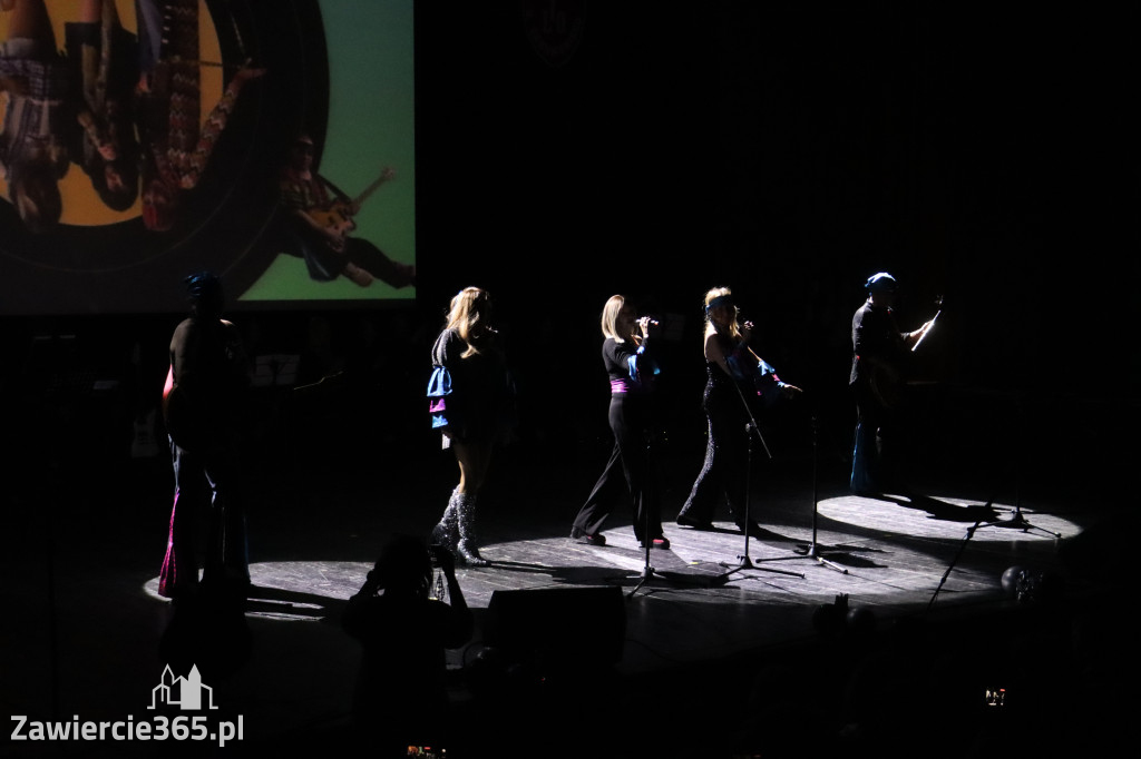 Fotorelacja II: Zakończenie roku szkolnego klas maturalnych I LO w Zawierciu