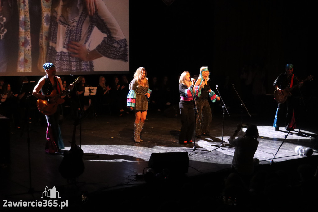 Fotorelacja II: Zakończenie roku szkolnego klas maturalnych I LO w Zawierciu