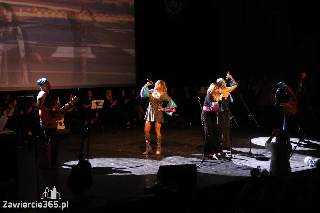Fotorelacja II: Zakończenie roku szkolnego klas maturalnych I LO w Zawierciu