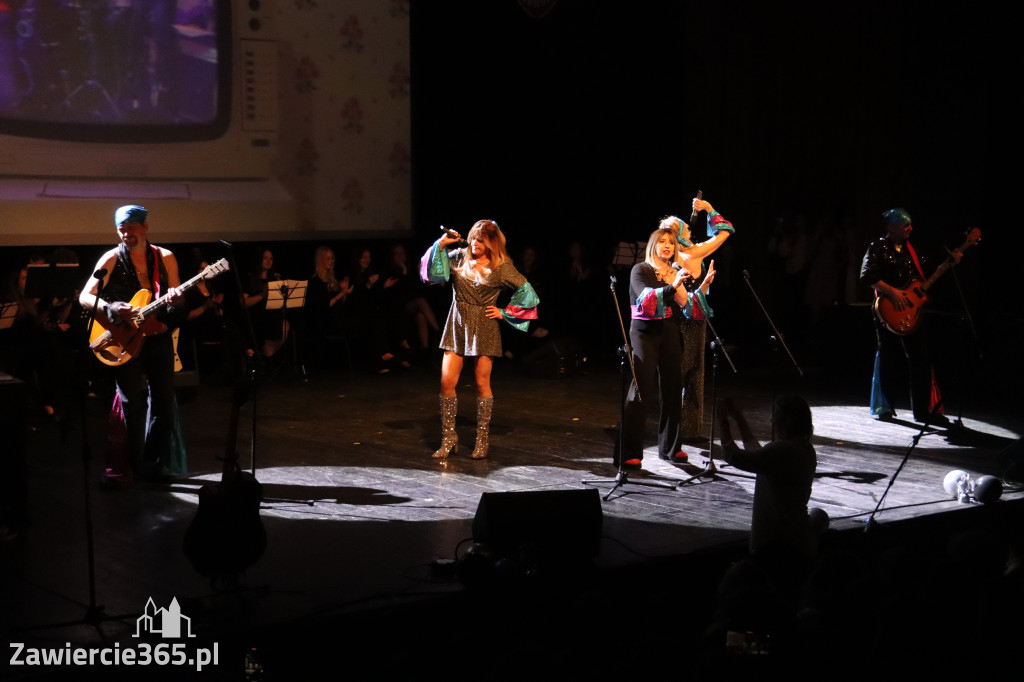 Fotorelacja II: Zakończenie roku szkolnego klas maturalnych I LO w Zawierciu