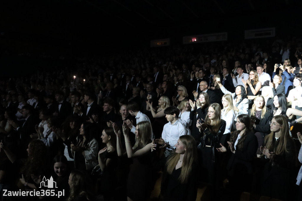 Fotorelacja II: Zakończenie roku szkolnego klas maturalnych I LO w Zawierciu